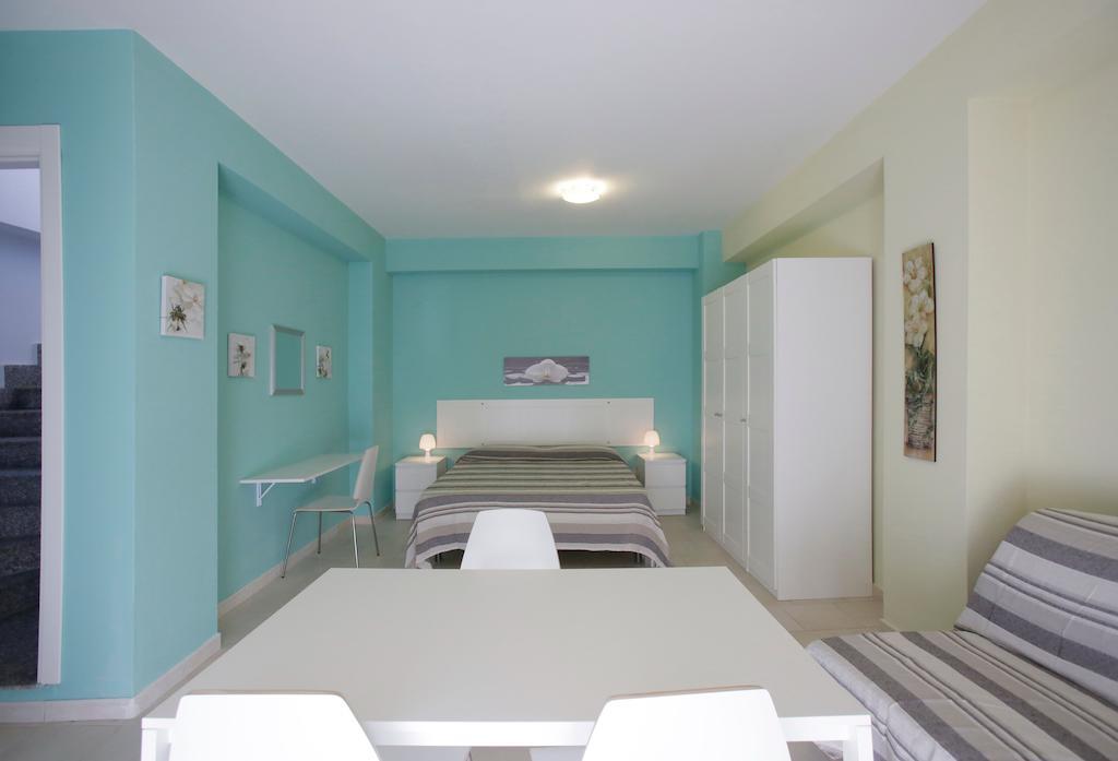 Appartamento Topazio レトイアンニ 部屋 写真